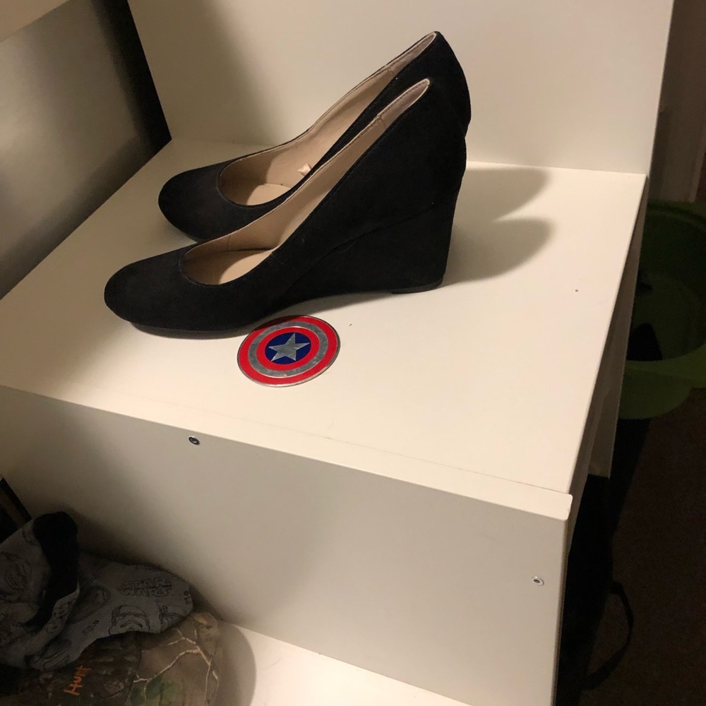 Wedges - Picture 3 of 3